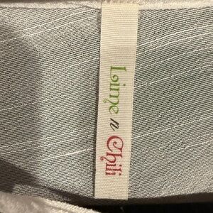 NWOT Lime n Chili white loose flowTop